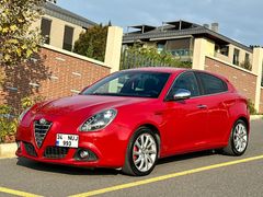 Sahibinden Makyajlı Alfa Romeo Giulietta Ağır Bakımları Yeni Yapıldı.Çok Temiz 1.6 JTD Distinctive 2015 Model İstanbul 192.100 km Kırmızı