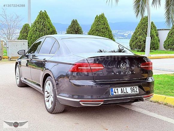 ÇİLENKLER"DEN 2015 MODEL 290BİNDE PASSAT HAYALET EKRAN
