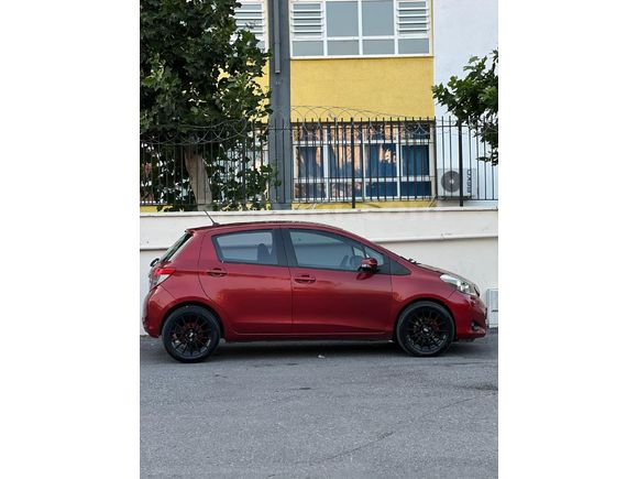 2012 Toyota Yaris 1.33 Multidrive S – Anahtarsız Giriş Çıkış – Bakımlı