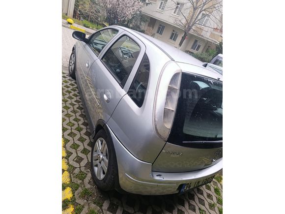 Sahibinden Opel Corsa 1.3 CDTI Silverline 2006 Model  233.000 km Gri (Gümüş)