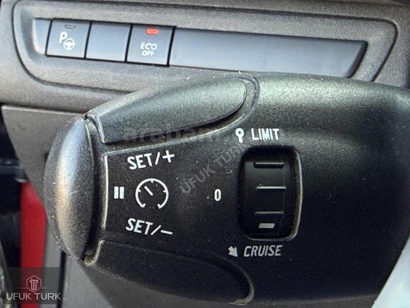 2017 MODEL PEUGEOT 2008 1.6BlueHDi DİZEL ALLURE CAM TAVAN MANUEL