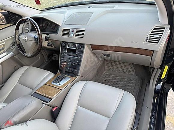 ALKAR'DAN VOLVO XC90 MOTOSİKLET TAKASINA UYGUN