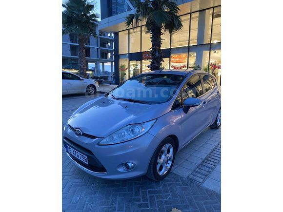 Sahibinden Ford Fiesta 1.4 TDCi Titanium X 2011 Model 