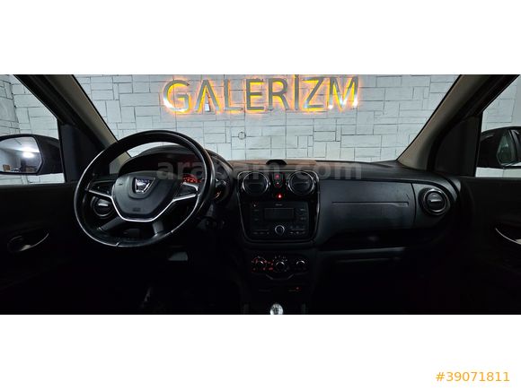 DEĞİŞENSİZ FULL BAKIMLI 129.000KM DE 7 KİŞİLİK LAUREATE