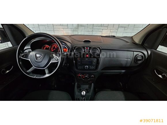 DEĞİŞENSİZ FULL BAKIMLI 129.000KM DE 7 KİŞİLİK LAUREATE
