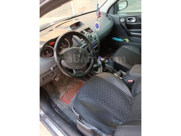 Sahibinden Renault Megane 1.6 Dynamique 2004 Model