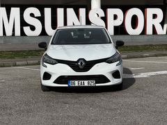 Galeriden Renault Clio 1.0 TCe Joy 2023 Model Samsun