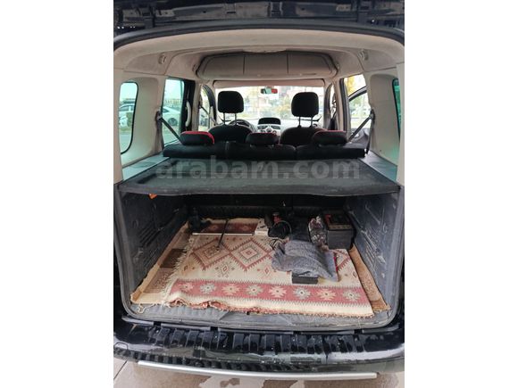 Sahibinden Renault Kangoo Multix 1.5 dCi Privilege Chromeline 2011 Model  291.000 km Siyah