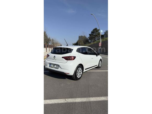 Sahibinden Renault Clio 1.0 TCe Joy 2022 Model 