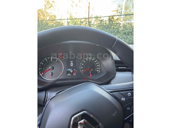 Sahibinden Renault Clio 1.0 TCe Joy 2022 Model 
