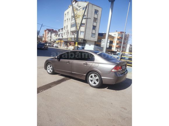 Sahibinden Honda Civic 1.6i VTEC Elegance 2011 Model