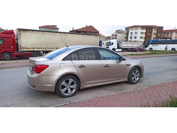 Sahibinden Chevrolet Cruze 1.6 Design Edition Plus 2011 Model