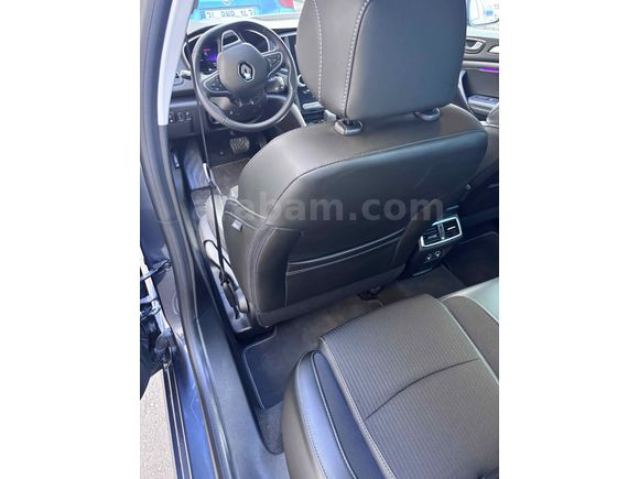Sahibinden Renault Megane 1.3 TCe Icon 2025 Model 