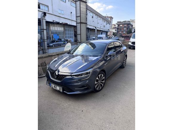 Sahibinden Renault Megane 1.3 TCe Icon 2025 Model 