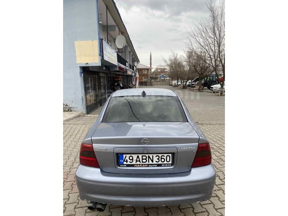 Sahibinden Opel Vectra 1.6 Elegance 2001 Model 