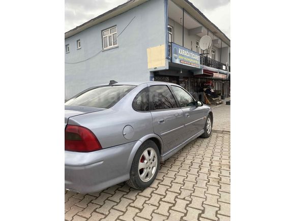 Sahibinden Opel Vectra 1.6 Elegance 2001 Model 