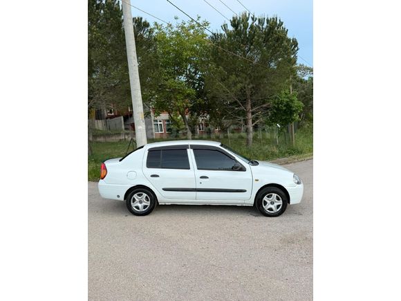 Sahibinden Renault Clio 1.4 RNA 2001 Model
