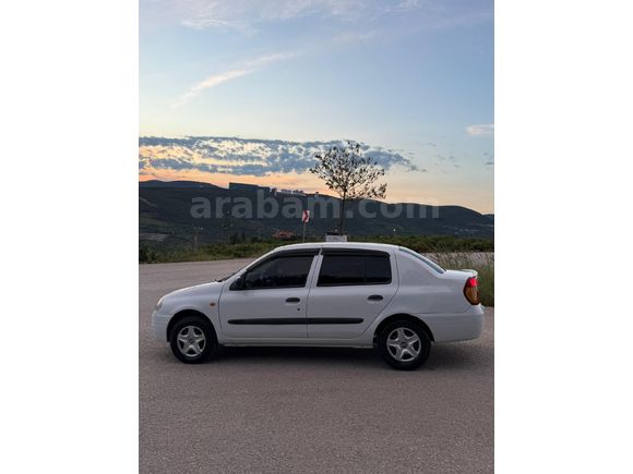 Sahibinden Renault Clio 1.4 RNA 2001 Model