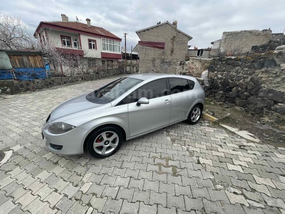 Sahibinden Seat Leon 1.6 Stylance 2008 Model 
