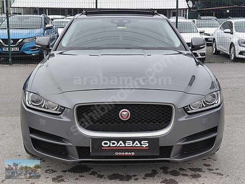 Galeriden Jaguar XE 2.0 Prestige 2016 Model Sakarya 94.000 km Gri