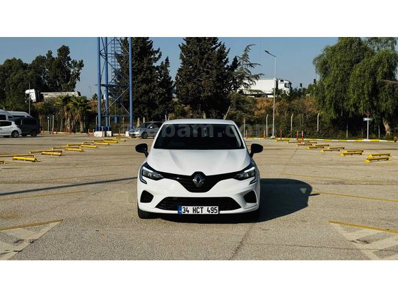 2023 RENAULT CLİO 1.0TCe JOY X-Tronic Temiz