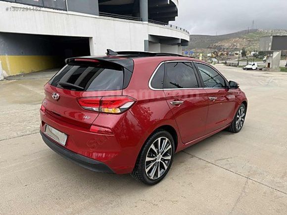 HYUNDAİ İ30 CAM TAVAN 78 BİNDE