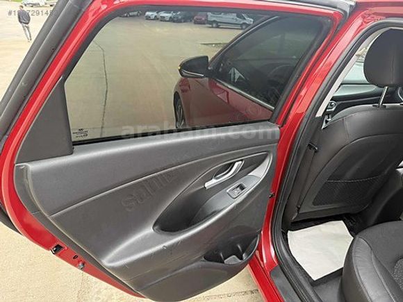 HYUNDAİ İ30 CAM TAVAN 78 BİNDE