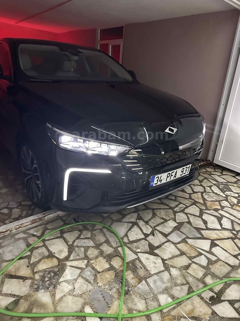 Sahibinden TOGG T10F V2 Uzun Menzil 2025 Model İstanbul 6.001 km Siyah 1