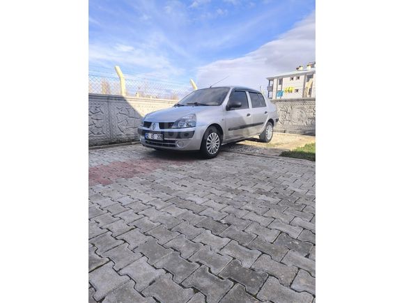 Sahibinden Renault Clio 1.4 Authentique 2005 Model