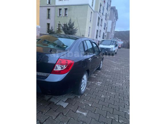 Sahibinden Renault Symbol 1.4 Expression Plus 2011 Model