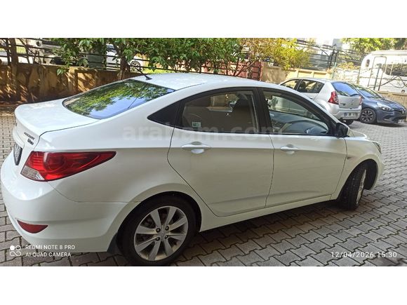 Öğretmenden Düşük Km Accent Blue 1.4 CVVT Mode Plus