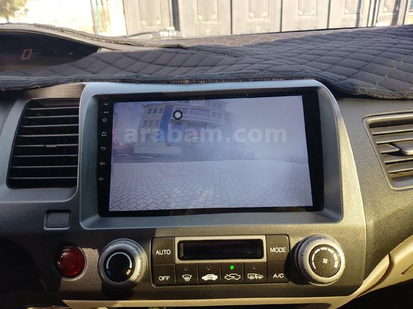 Sahibinden Honda Civic 1.6i VTEC Premium 2011 Model