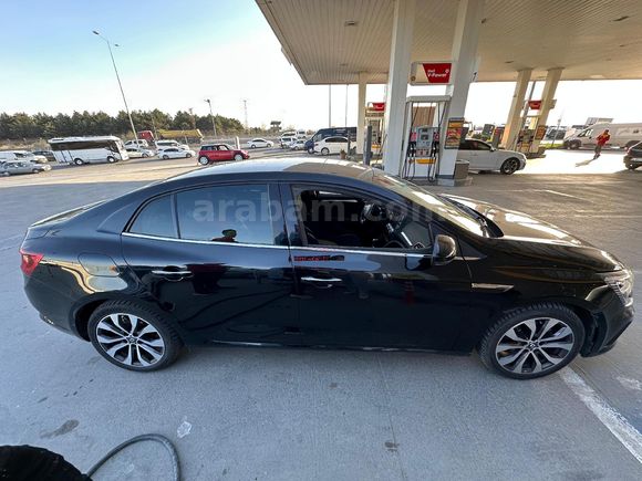 Sahibinden Renault Megane 1.5 Blue DCI Icon 2022 Model