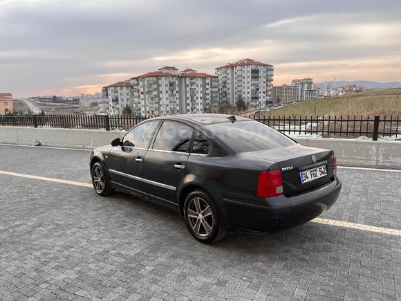 Sahibinden Volkswagen Passat 1.8 1998 Model