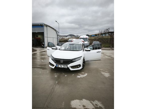 Sahibinden Honda Civic 1.5 i-VTEC RS 2017 Model