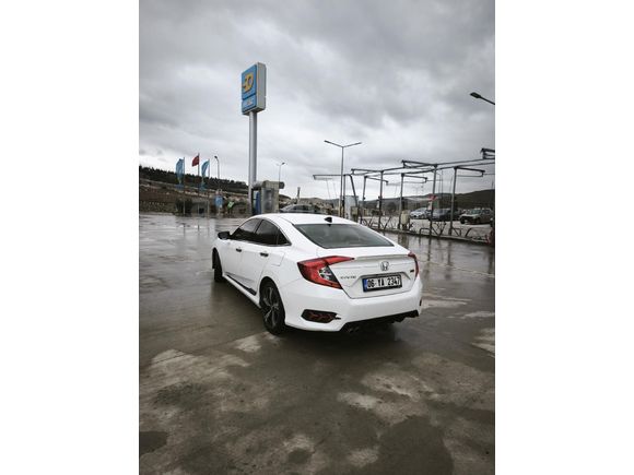 Sahibinden Honda Civic 1.5 i-VTEC RS 2017 Model