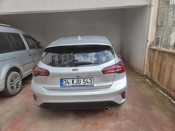Sahibinden Ford Focus 1.5 ecoTitanium X 2023 Model hatcback