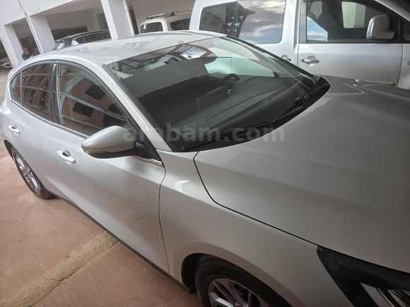Sahibinden Ford Focus 1.5 ecoTitanium X 2023 Model hatcback