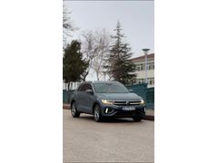 Sahibinden ACİİLL İHTİYAÇ İÇİN SATILIK Volkswagen T-Roc 1.5 TSI R-Line 2023 Model 