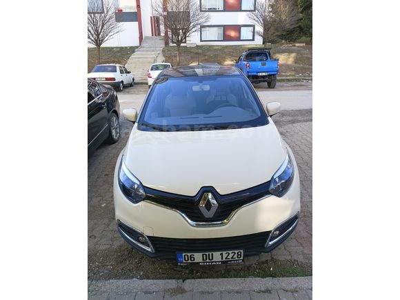 Sahibinden Renault Captur 0.9 Touch 2013 Model  35.000 km Beyaz
