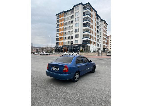Sahibinden Hyundai Accent 1.3 LS 2001 Model