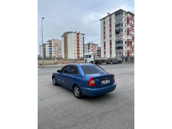 Sahibinden Hyundai Accent 1.3 LS 2001 Model