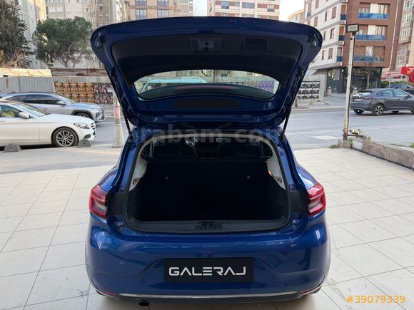 GALERAJ 2020 RENAULT CLİO 1.0 TCE TOUCH 107.000 KM ..