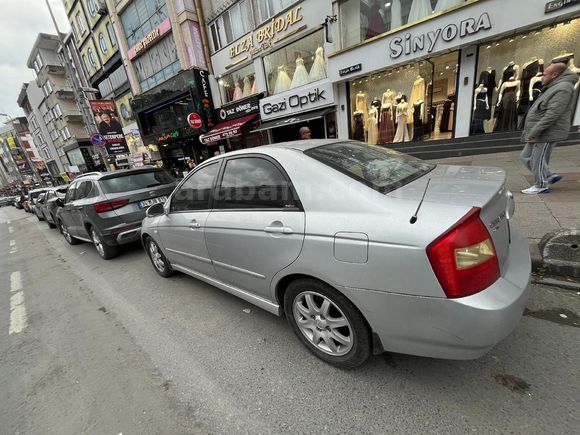 Sahibinden Kia Cerato 1.5 CRDi Advance 2006 Model  270.000 km Gri (Gümüş)