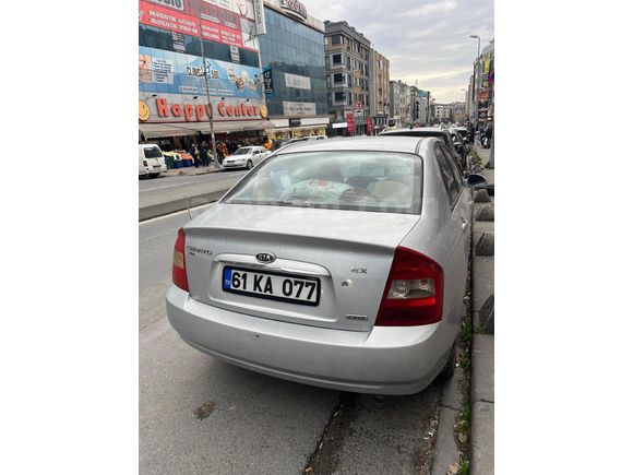 Sahibinden Kia Cerato 1.5 CRDi Advance 2006 Model  270.000 km Gri (Gümüş)