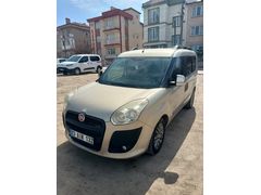 Otomobil ruhsatlı yeni muayeneli. hem orijinal hemde kamyonet parasına.