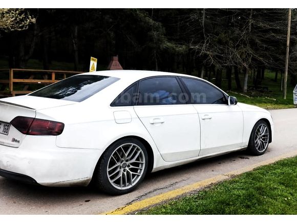 Sahibinden Audi A4 Sedan 2.0 TDI 2011 Model