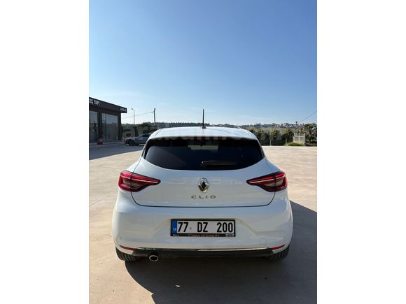 Sahibinden Renault Clio 1.0 TCe Icon 2023 Model 