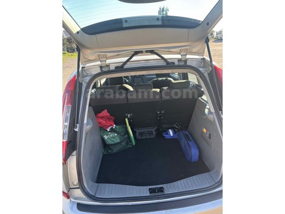 Sahibinden Ford C-Max 1.6 TDCi Titanium 2009 Model 