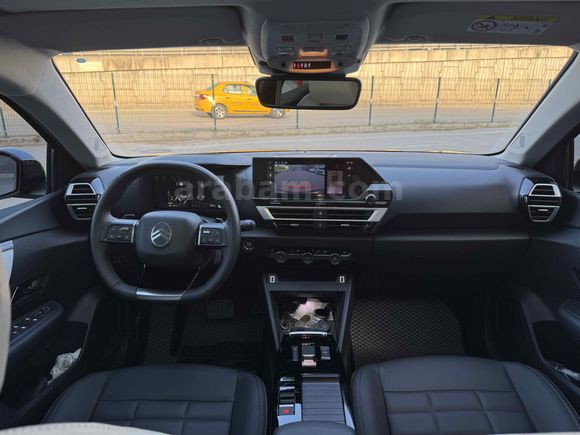 2025 Citroen C4 1.2 Max Hibrit